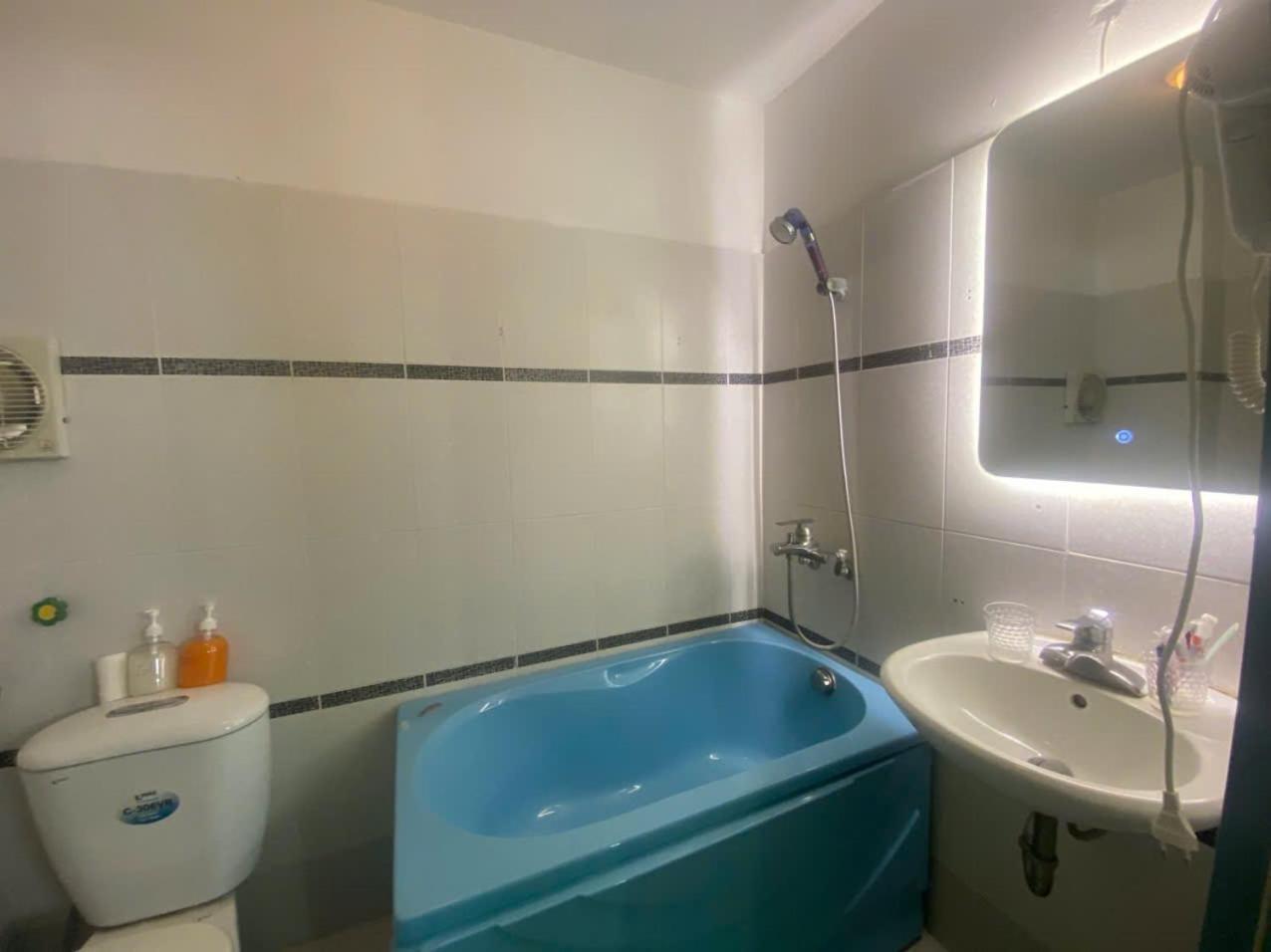 Mb House * Hà Nội